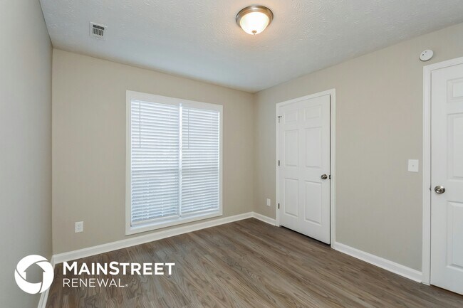 Building Photo - 1203 Dressage Ridge NE