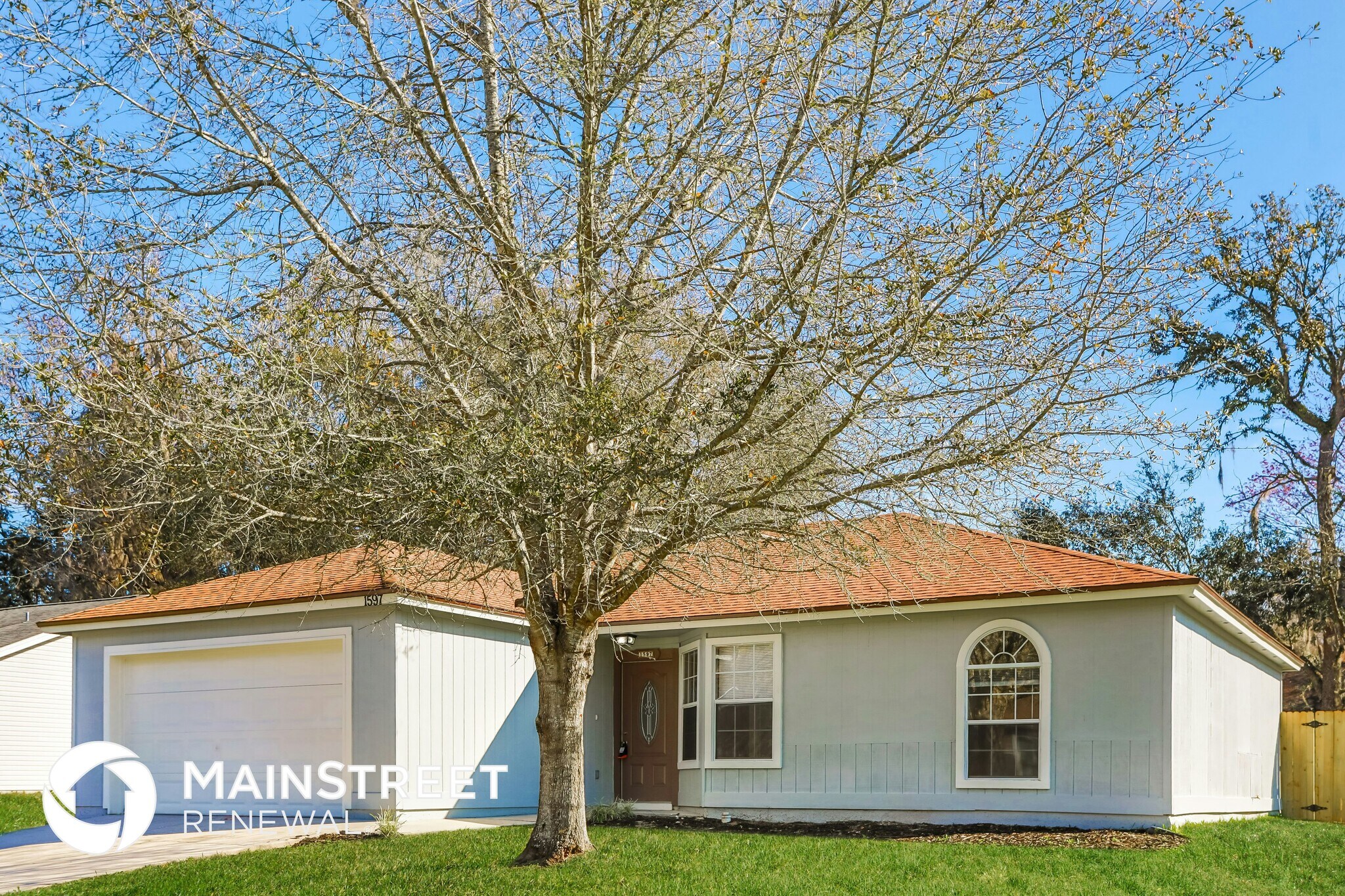 Building Photo - 1597 Twin Oak Dr W