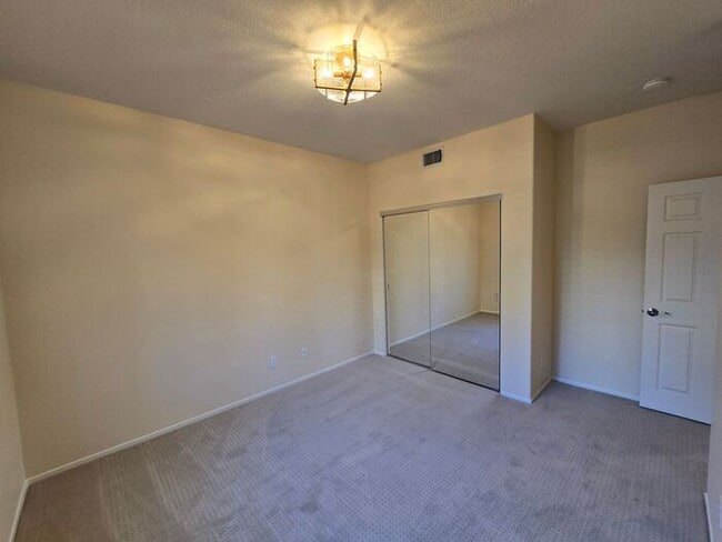 Building Photo - Incredible Home with Spectacular Views in La Jolla