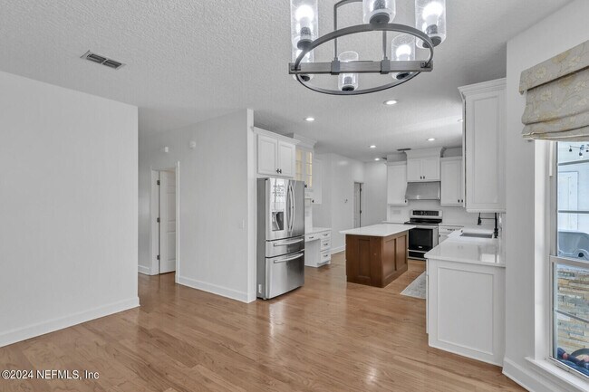 Building Photo - 1427 Mallard Landing Blvd
