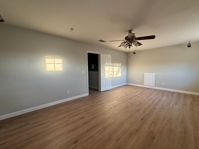 Building Photo - 2871 Pinta Ct
