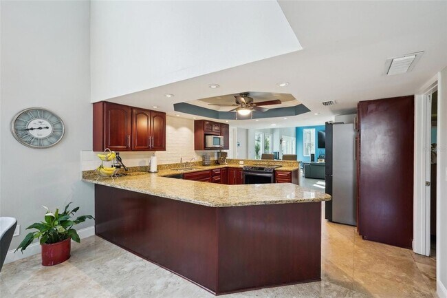 Building Photo - 14910 Northwood Village Ln