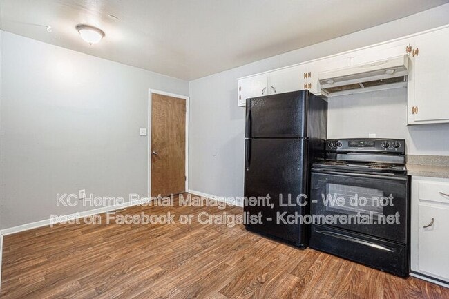 Building Photo - 620 N 13th Terrace