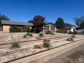 Building Photo - Available August 8th: Beautifully Updated ...