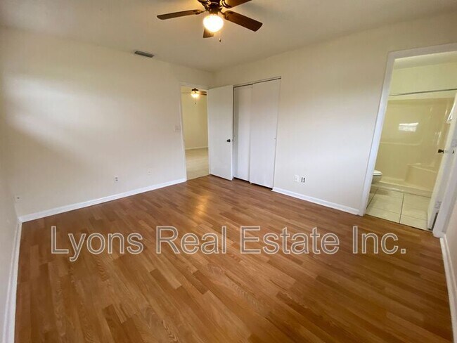 Building Photo - 431 Hancock Bridge Pkwy