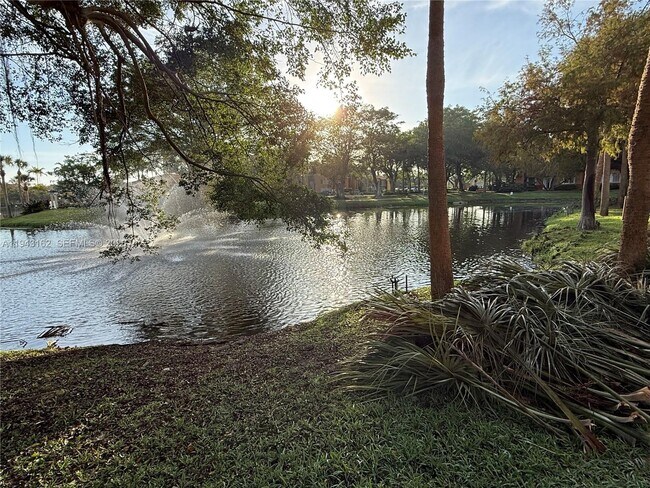 Building Photo - 10773 Cleary Blvd