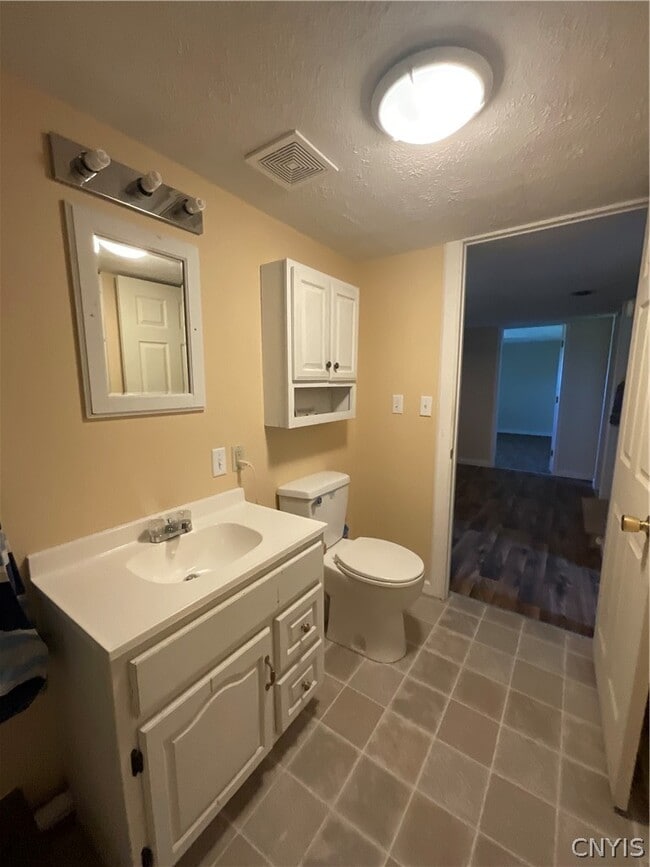 Building Photo - 29841 US-20