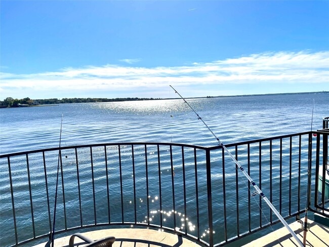 Building Photo - 7041 Kingston Cove Ln