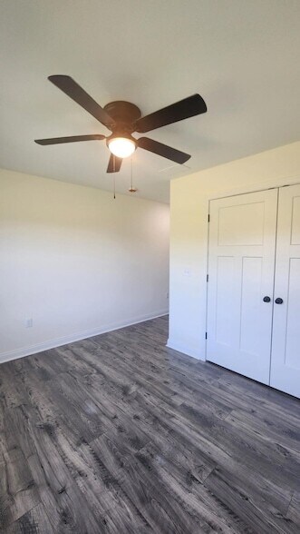 Building Photo - 929 Olympic Ct