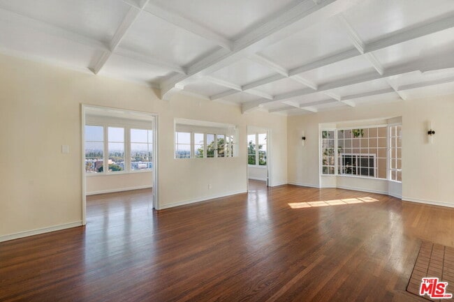 Building Photo - 3617 Homeway Dr