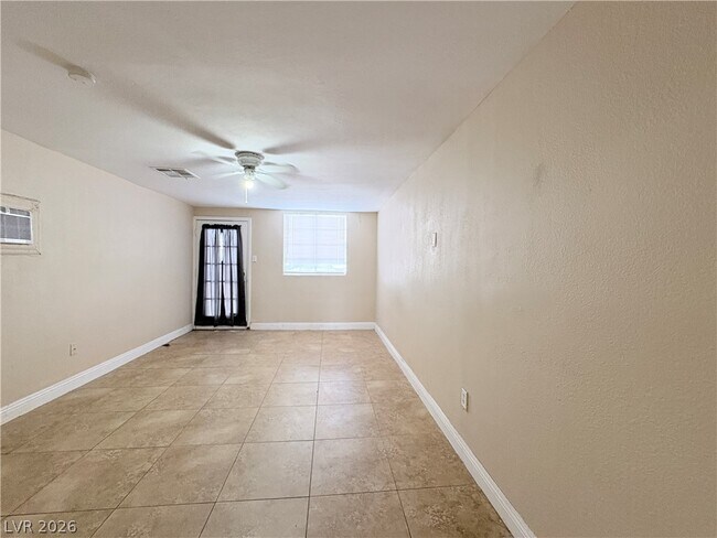 Building Photo - 6329 Brittany Way