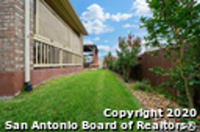 Building Photo - Gorgeous home in Turning Stone now availab...
