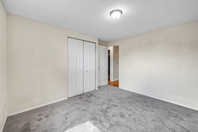 Building Photo - $1,895.00, 3 bed, 2 bath located in Fountain