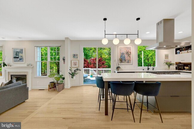 Building Photo - 1926 Poole Ln