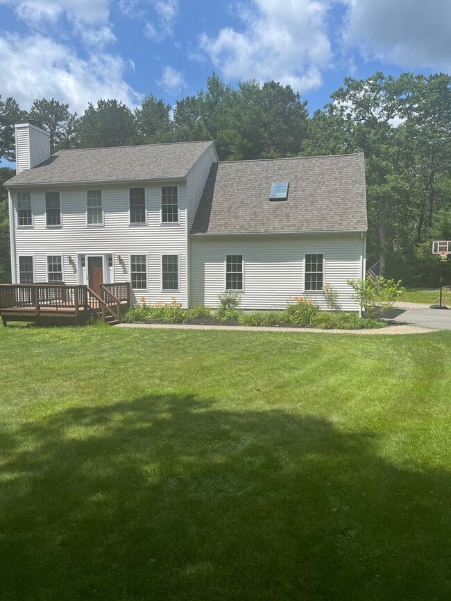 Building Photo - Private 3/4 BR 2.5Ba in Forestdale area of Sandwhich