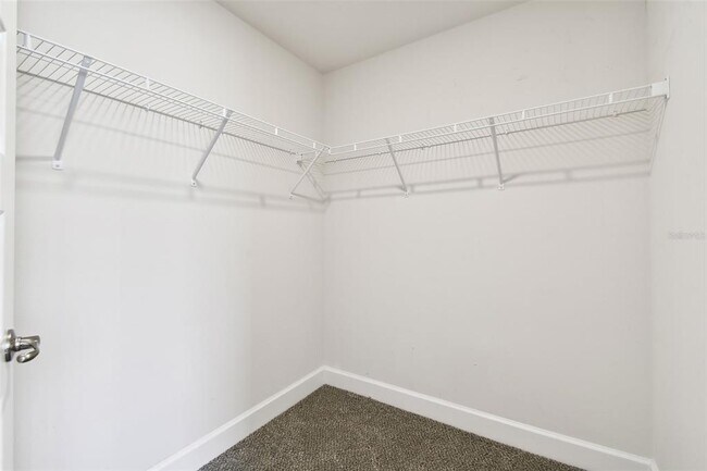 Building Photo - 360 Cimarron Ct