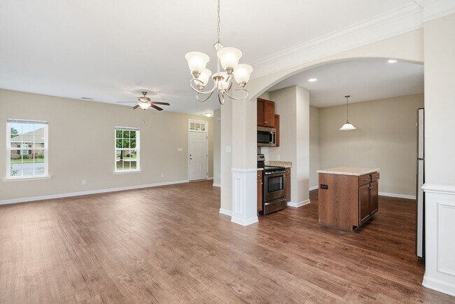 Building Photo - 409 Olde Ivey Square