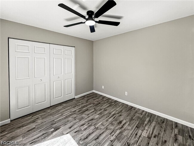 Building Photo - 18660 Miami Blvd