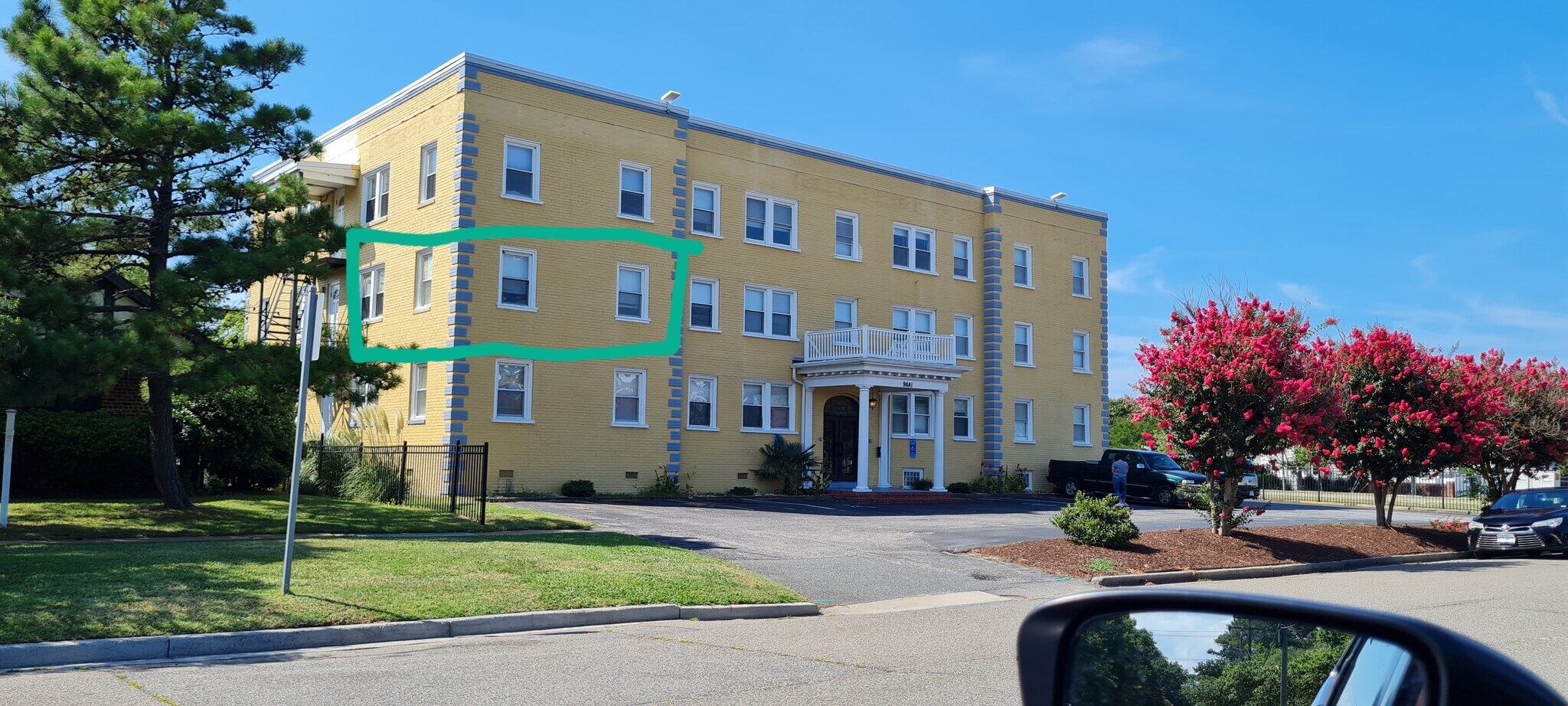 Building Photo - 9641 Norfolk Ave