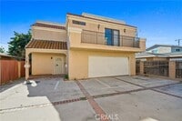 Building Photo - 4438 W 165th St