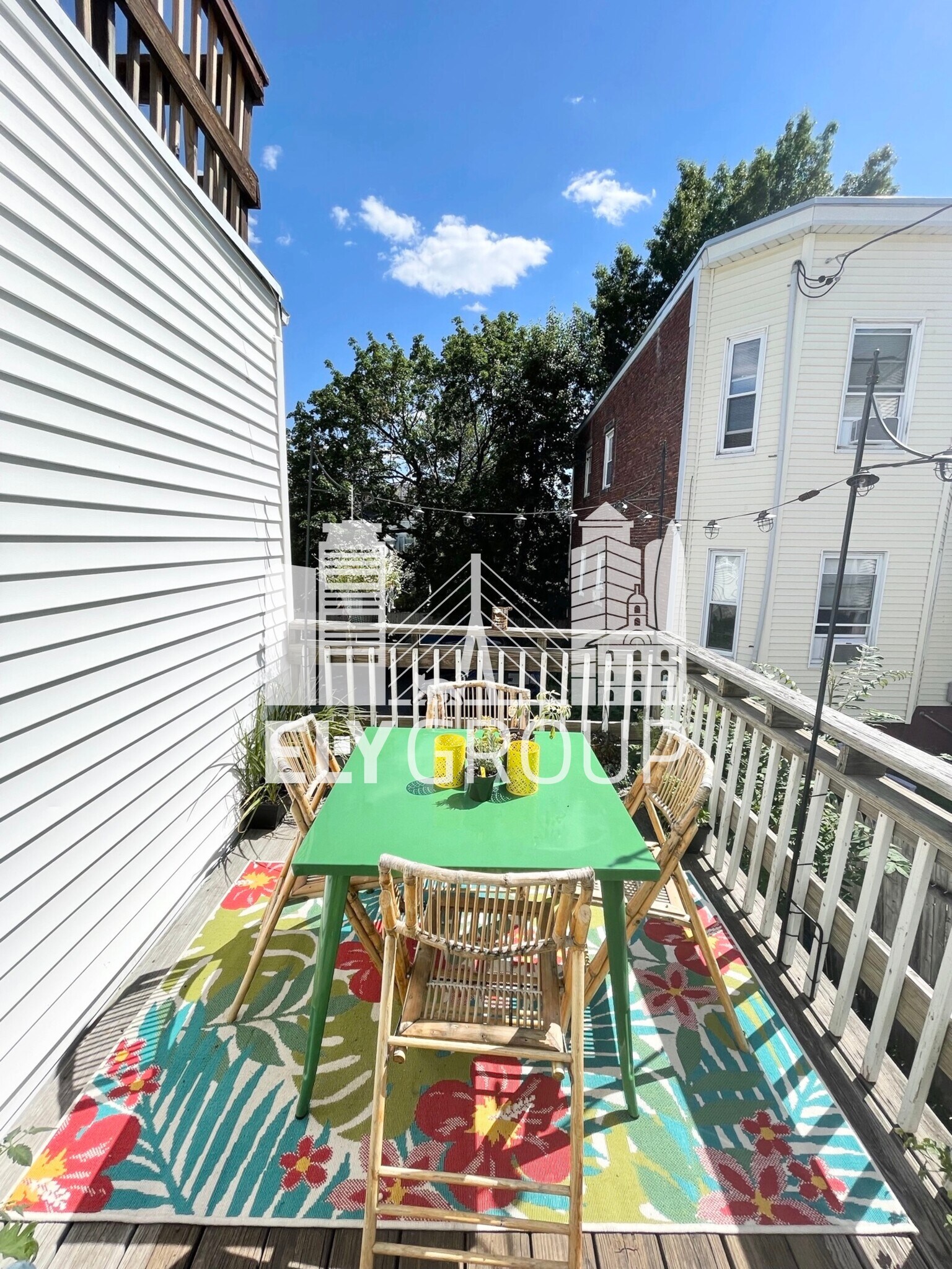 Building Photo - 76 Thorndike St