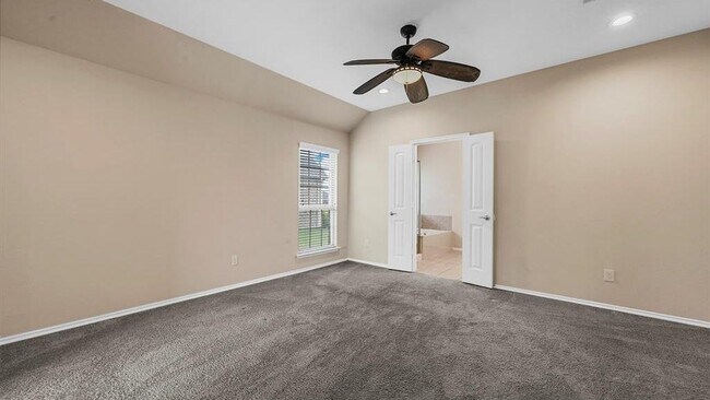 Building Photo - 2201 Liriope Ln