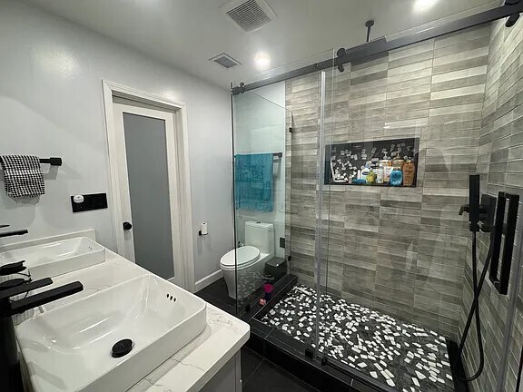 Building Photo - 504 Malbec Ct