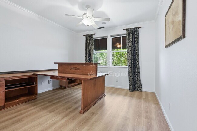 Building Photo - 5956 St Andrews Dr