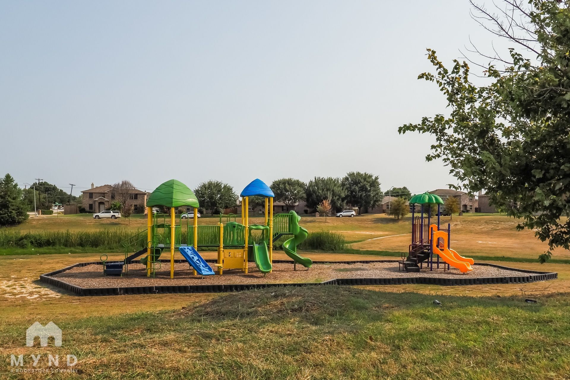 Building Photo - 3233 Sunshine Way