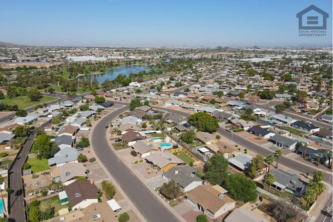 Building Photo - 3Bed/2Bath House at Baseline Rd/Rural Rd! Ready for Immediate Move-In! – NO HOA!