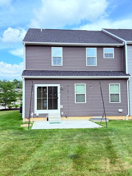 Building Photo - 3387 Jackson Park Dr NW