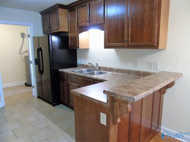 Building Photo - 5157a Maysville Rd