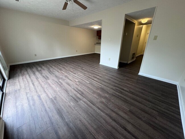 Building Photo - 4603 Dow Ct