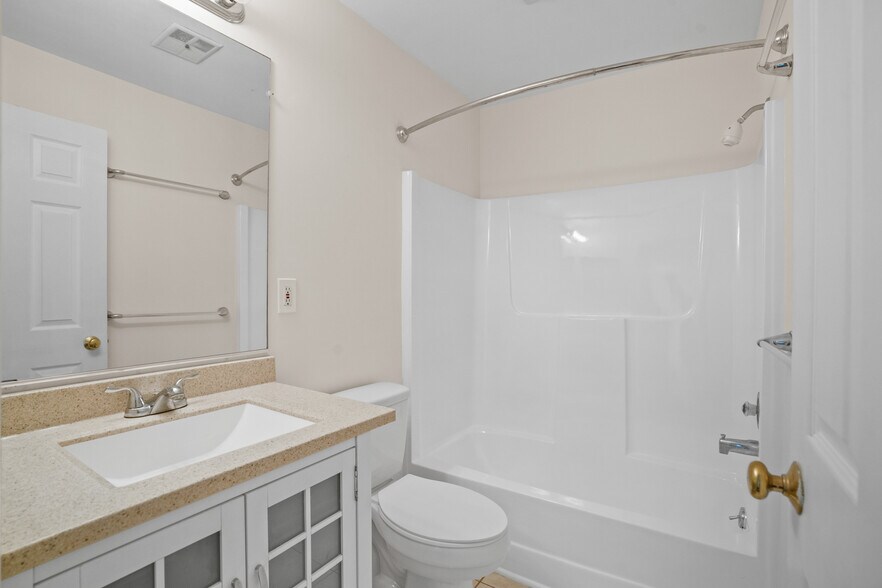 Building Photo - 1423 Aries Ln