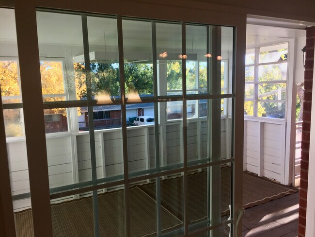 Building Photo - 10341