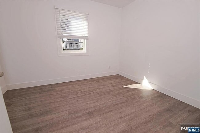 Building Photo - 34 Hilliard Ave