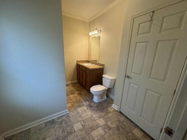 Building Photo - 6023 W Issaquena St