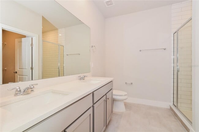 Building Photo - 332 Whiteheart Dr