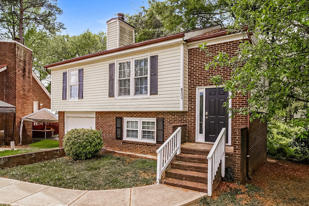 Building Photo - 8504 Beechbrooke Rd