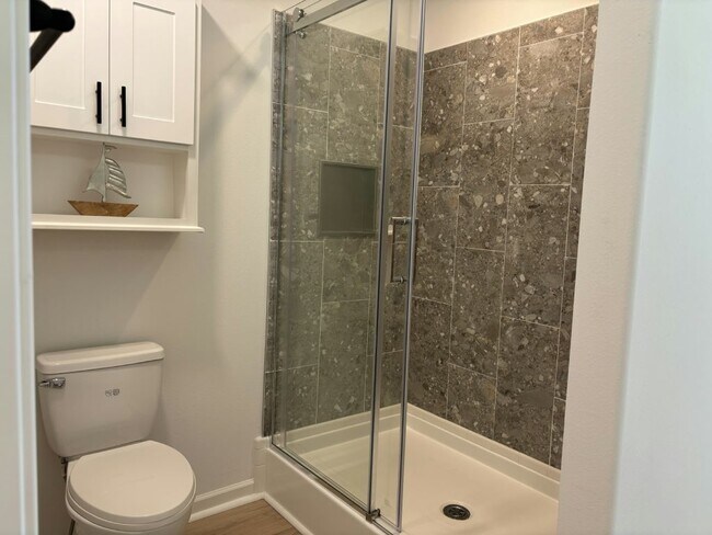 Building Photo - 7300 20th St