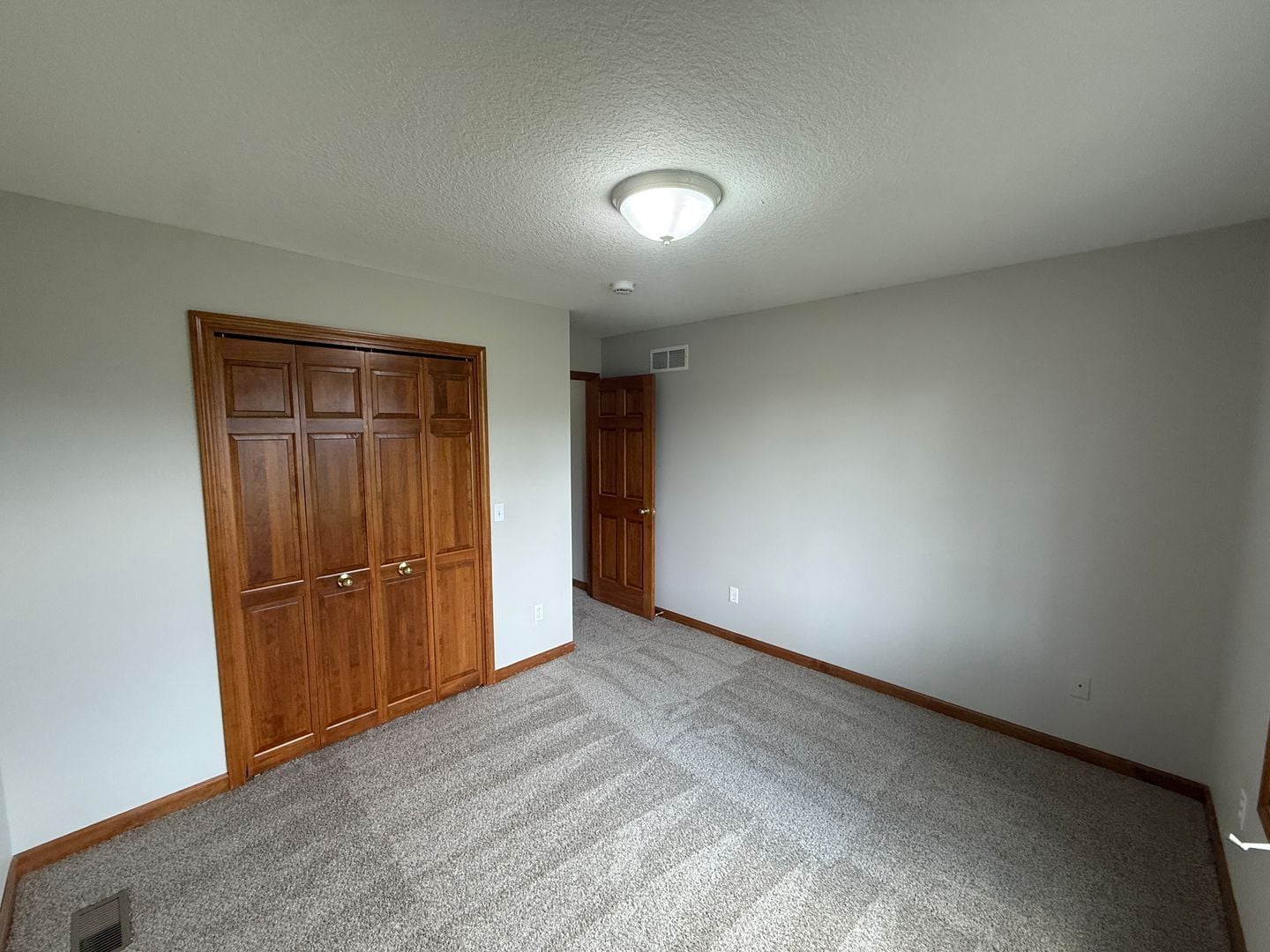 Building Photo - 2726 Bearberry Ct