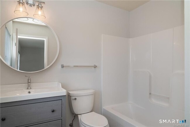 Building Photo - 77 Lyme St