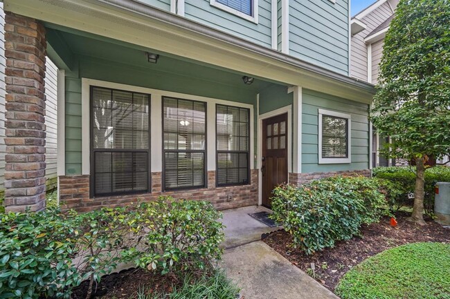 Building Photo - 1846 Woodbend Village Ct