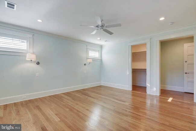 Building Photo - 8703 Bradmoor Dr