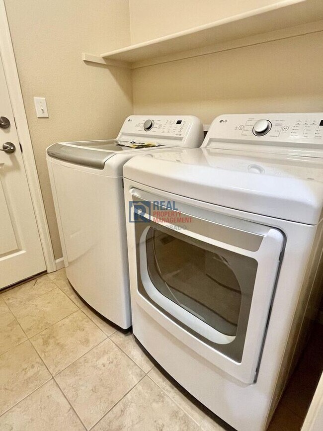 Building Photo - 11287 W Tanforan Cir