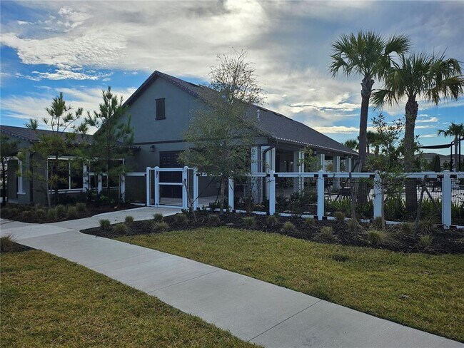 Building Photo - 2636 Hardin Wy