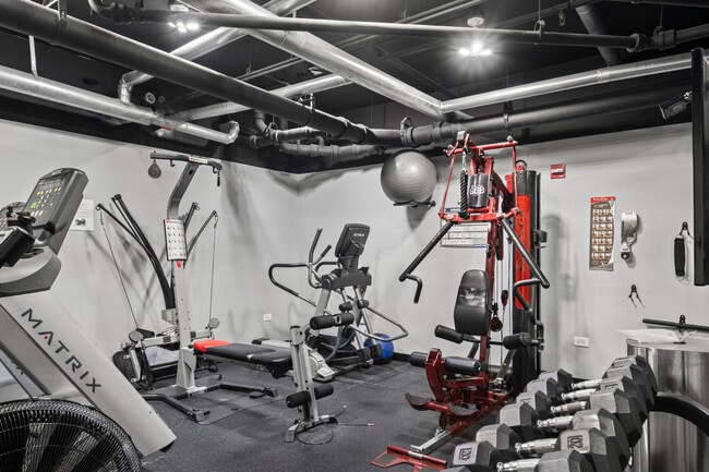 Building Photo - 1464 S Michigan Ave