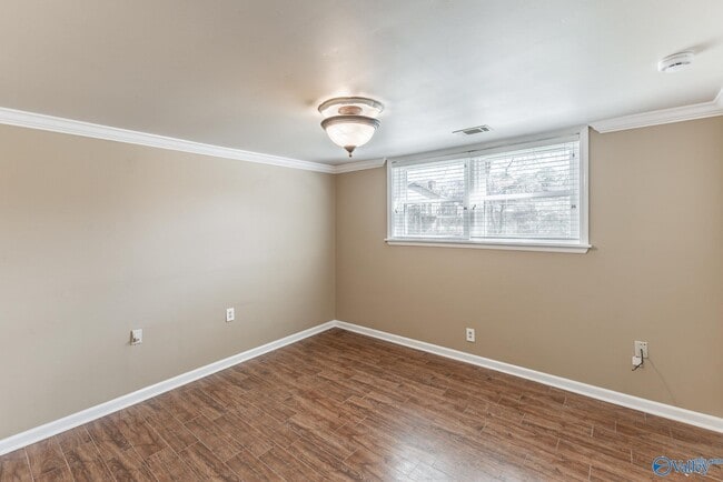 Building Photo - 1116 Tyler Rd NW