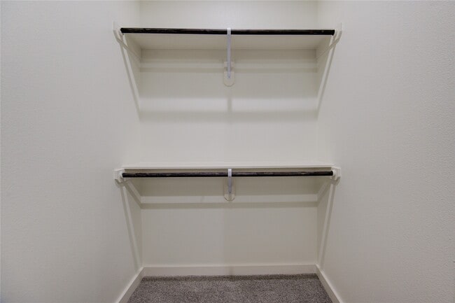 Building Photo - 2903 El Fenice Ln