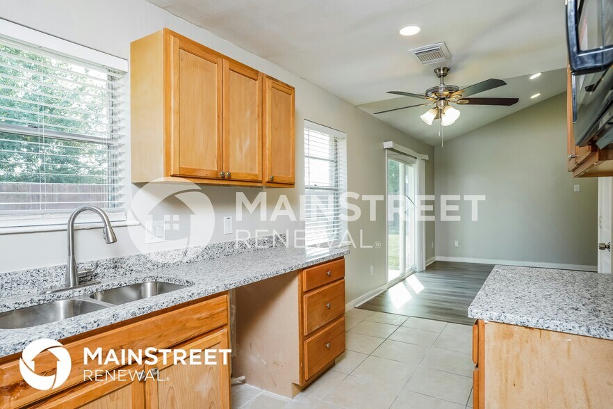 Building Photo - 12227 Cape Hyannis Dr